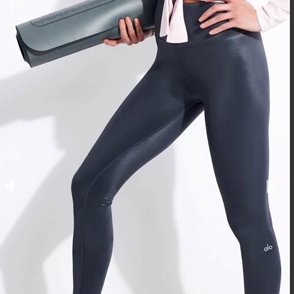 Alo Yoga High-Waist Shine Legging in Anthracite Shine nwot - Picture 1 of 8